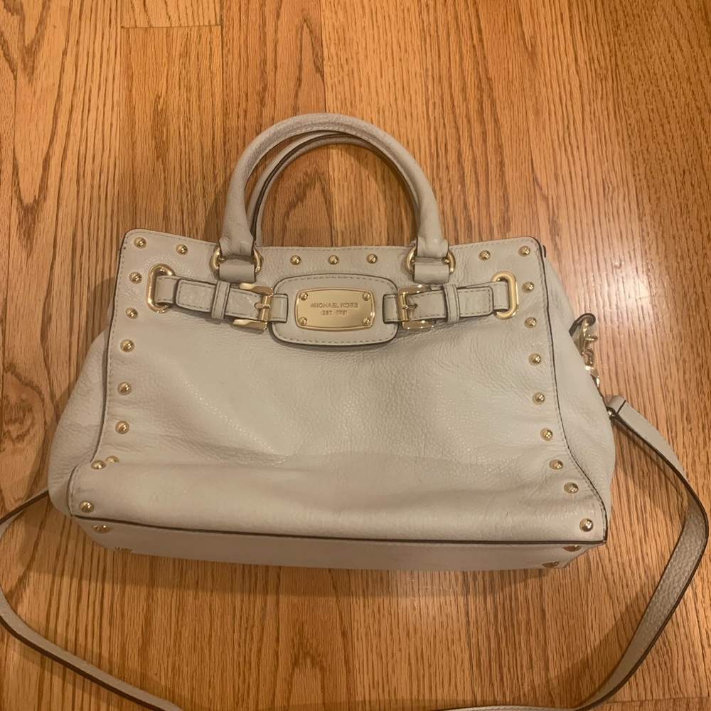 Great Unique Michael Kors Shoulder Bag. Cream soft leather with gold studs. - Picture 2 of 4